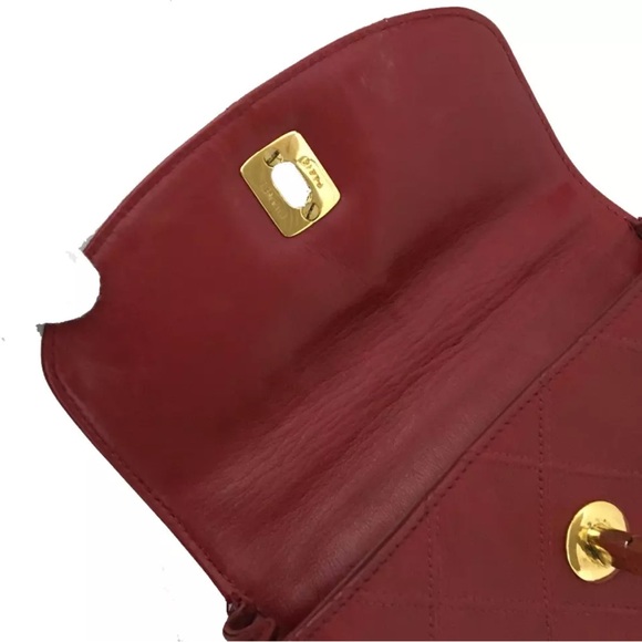 CHANEL Quilted Matelasse CC Logo Lambskin Waist Pouch Bum Bag Red Size 70 - Picture 8 of 11